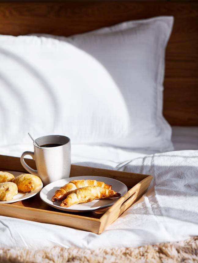 The breakfast in bed didn't exactly go to plan (Credit: Alamy)