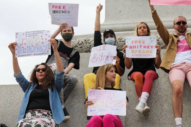 Britney Spears fans from across the world support the end of the conservatorship (Credit: Alamy)