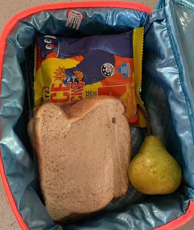 The mum was praised for the simple lunch (Credit: Facebook)