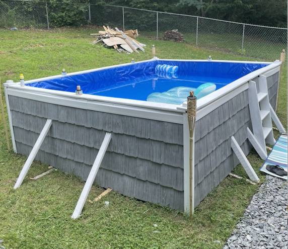 The pool is still fully functional (Credit: Jam Press)