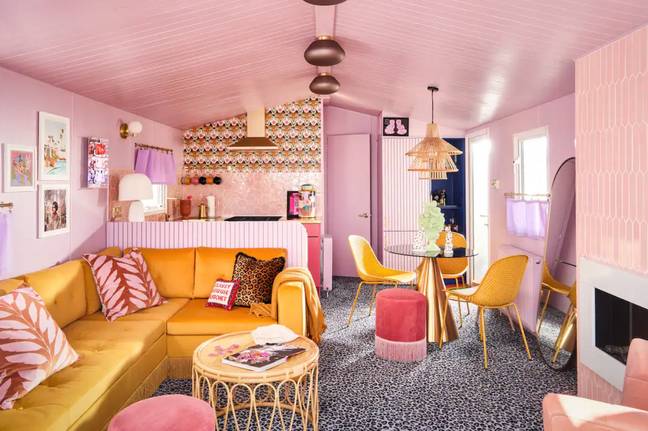 This caravan looks like a Barbie Dreamhouse! Credit: Airbnb / Alexander Edwards for Wayfair