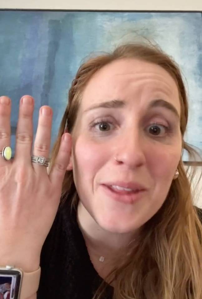 The TikTok user showed the ring she had to ask for (Credit: TikTok - @beefinnagain)