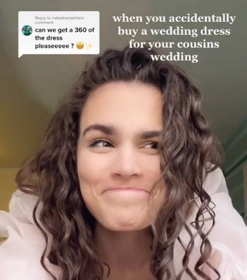 People had lots of opinions on the dress (Credit: TikTok/@savedbythedels)