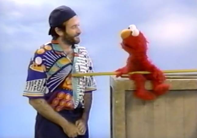Robin Williams and Elmo is a winning combination. Credit: Reddit/PBS/Sesame Street