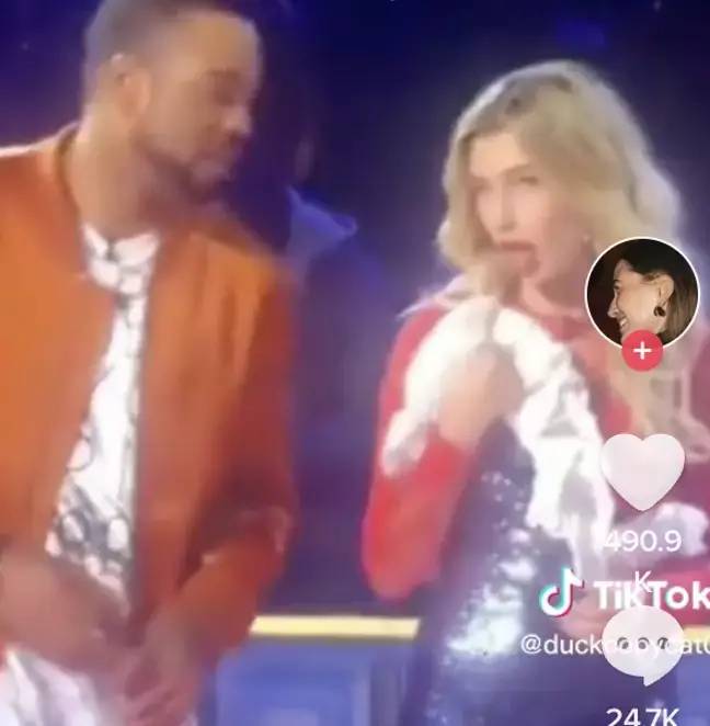 Hailey pretended to gag as Method Man mentioned Swift. Credit: @duckcopycat0/Instagram