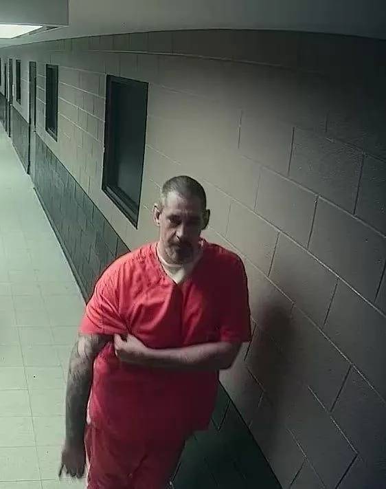 Casey White was last seen leaving jail on Friday morning. Credit: Lauderdale Sheriff's Office