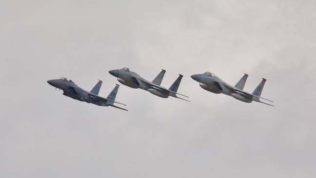 Fighter Jets (Alamy)