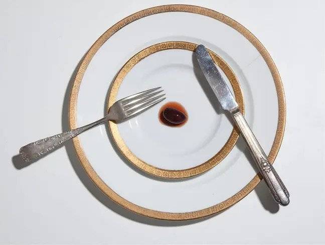 Henry Hargreaves recreated the meal in his photo series. Credit: Henry Hargreaves 