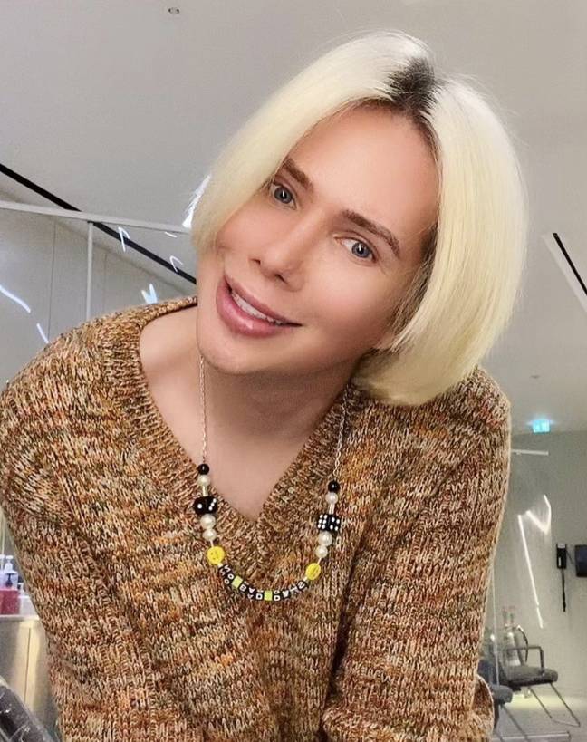 Oli London: Man who spent nearly $300,000 to look like a Korean woman ...