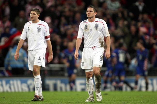Gerrard and Lampard, England's perfect midfielder pair...(Image: Alamy)