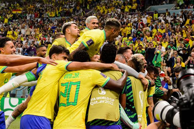 Richarlison and his friends celebrate. (Photo: Alamy)