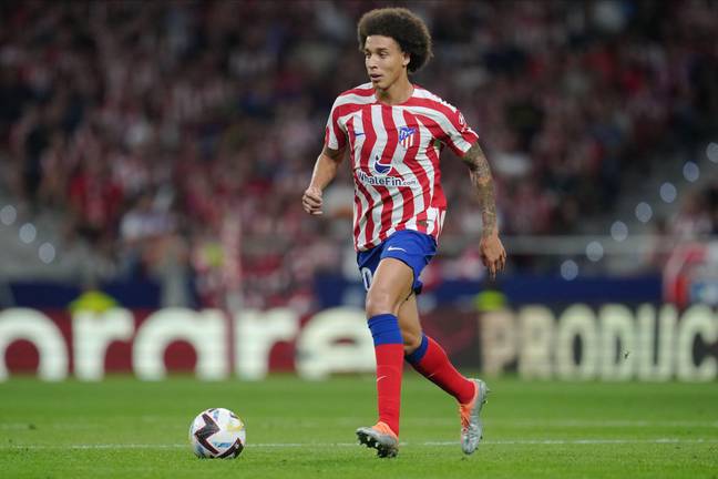 Witsel moving, presumably very slowly, with the ball. Image: Alamy