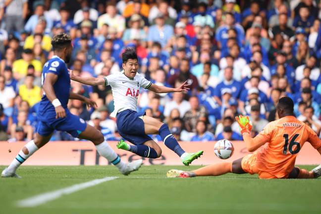 Edouard Mendy keeps out Heung-min Son at Stamford Bridge. (Chelsea FC)