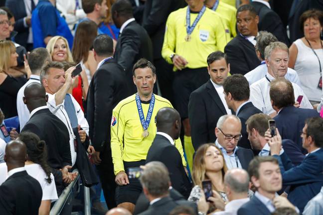 Clattenburg with his medal after refereeing the Euro 2016 final. Image: Alamy