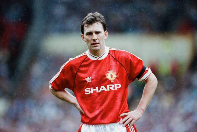 Bryan Robson as a Manchester United player in 1991. (Alamy)
