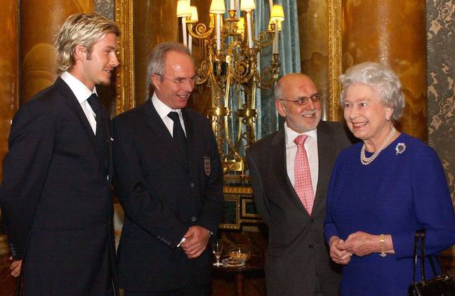 Beckham meeting the queen alongside Sven Goran Eriksson. Image: Alamy