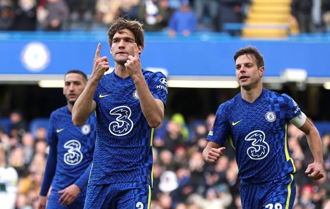 Chelsea are prepared to include Marcos Alonso and Cesar Azpilicueta in a deal for De Jong (Image: Alamy)