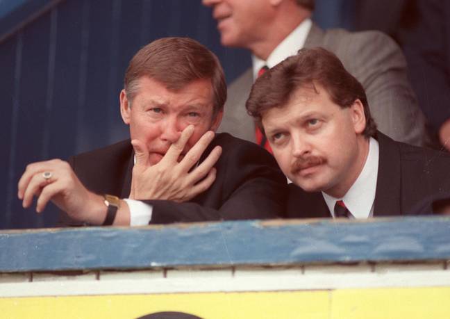 Michael Knighton with Sir Alex Ferguson in 1995. (Alamy)