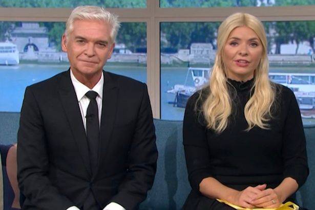 Phillip Schofield and Holly Willoughby were accused of 'skipping' the hours-long queue to see the Queen lying in state. Credit: ITV