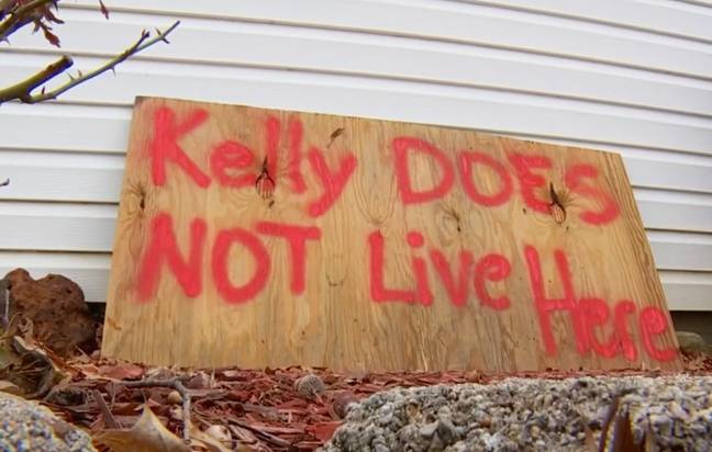 'Kelly does not live here'. Credit: NBC 5