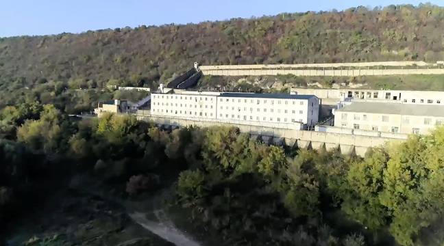 Rezina prison in the Republic of Moldova is one of the world's toughest prisons. Credit: Netflix