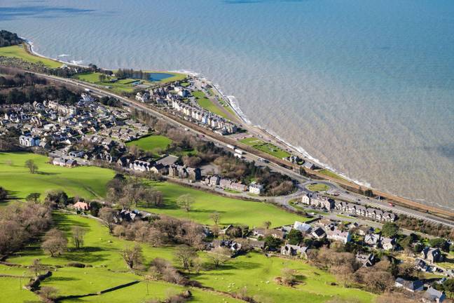 TrivDaily - Official data shows the most dangerous places to live in the UK 47 North Wales may be picturesque but it didn't escape the top 10. Credit: Pearl Bucknall/ Alamy Stock Photo