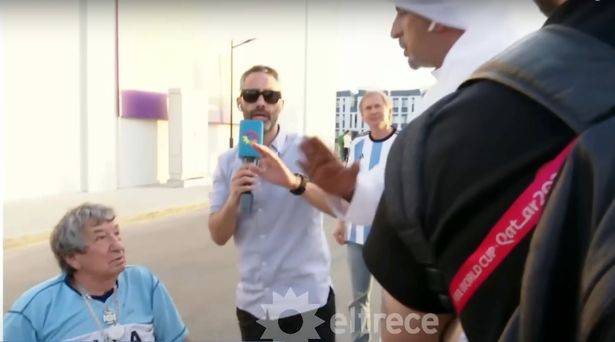 The Qatari officials stopped the interview with Argentina fans at the World Cup. Credit: Nosotros a la Manana
