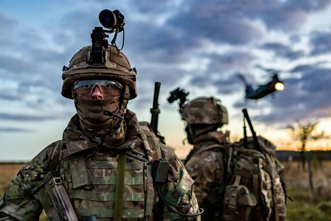 The Four Tests Each Royal Marine Commando Must Pass After Eight Months ...