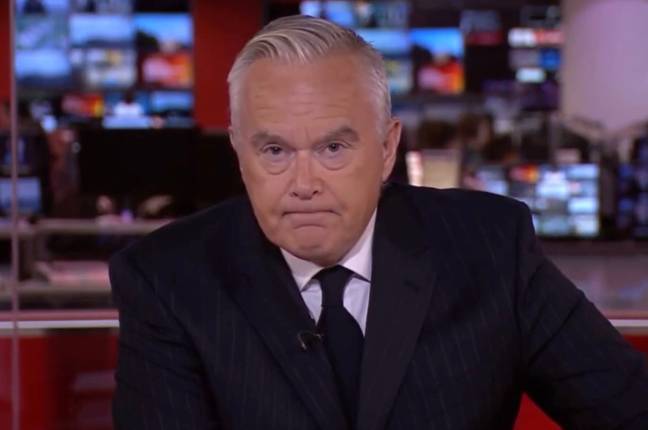Huw Edwards held back the tears following news of the Queen's death. Credit: BBC