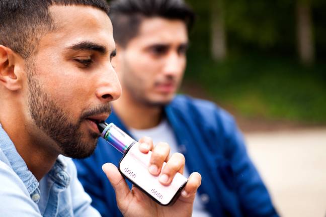 The HSE wants members of the public to stop using certain e-cigarettes from the Aroma King range of disposable vapes. Credit: Alamy