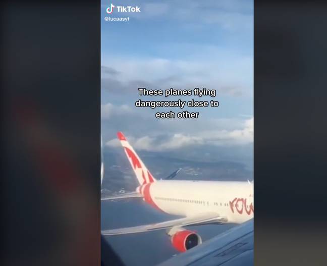 The wings of the plane are scarily close. Credit: @lucaasyt / TikTok