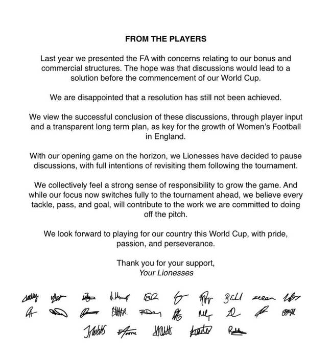 El equipo de 26 jugadores firmó el comunicado, que fue publicado en las redes sociales. Crédito: MillieBright Instagram/@mbrighty04