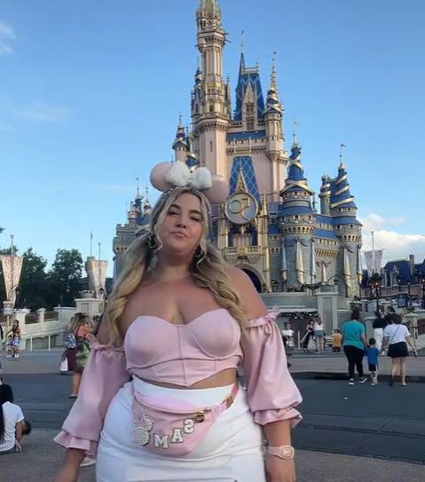 Model Sam Paige was attacked by a troll for her Disney World outfit. Credit: TikTok/@sampaigeeee