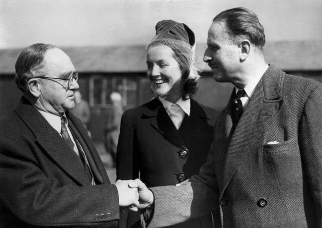 Diana with husband Oswald Mosley, right (Credit: Alamy)