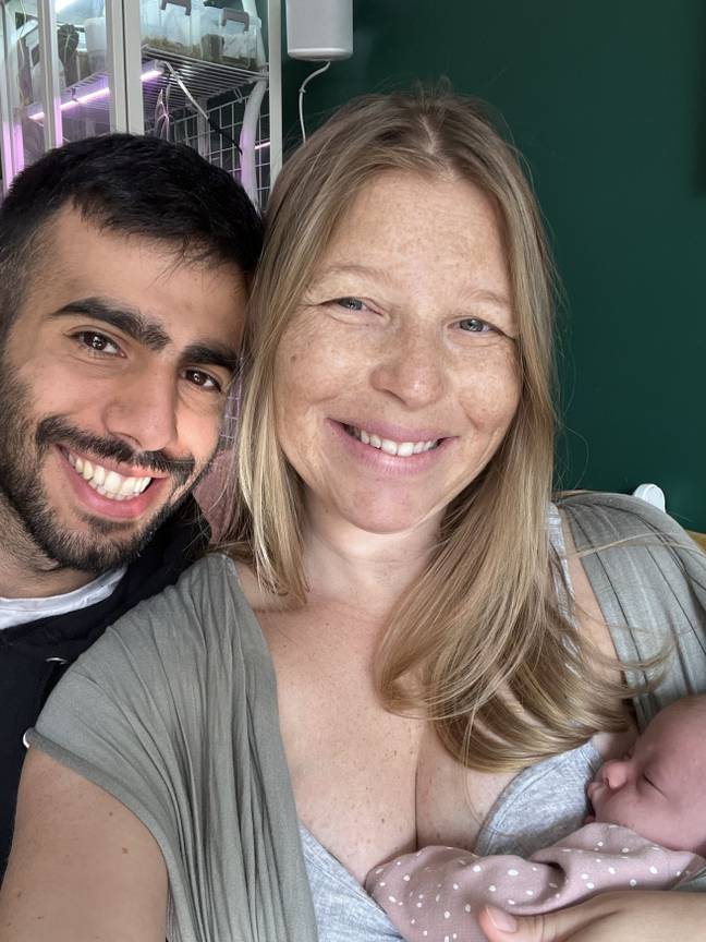 Mum Stunned As Her Three day old Newborn Starts Acting Like She s Three mum-stunned-as-her-three-day-old-newborn-starts-acting-like-she-s-three