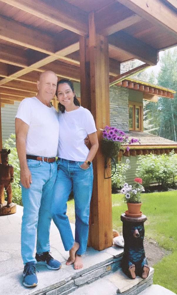 Bruce Willis with his wife Emma. Credit: Instagram/@emmahemingwillis