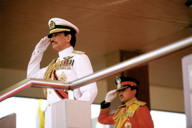 Sultan of Brunei becomes longest-serving living monarch after Queen