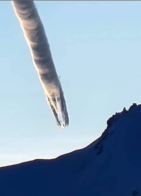 Wild conspiracy theories have been circulating on social media as a result of a strange cloud formation in Alaska. Credit: Elisabeth Griesmer Ahlvin/Facebook