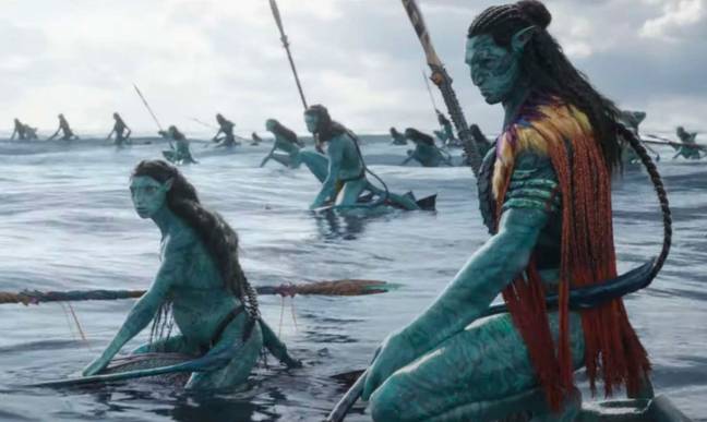 Neytiri hunting while pregnant in Avatar: The Way of Water. Credit: 20th Century Studios.