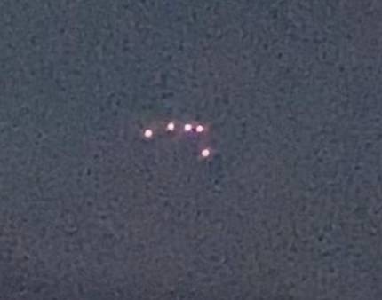 The UFO hovered over the base for 10 minutes. Credit: YouTuber/Weaponized