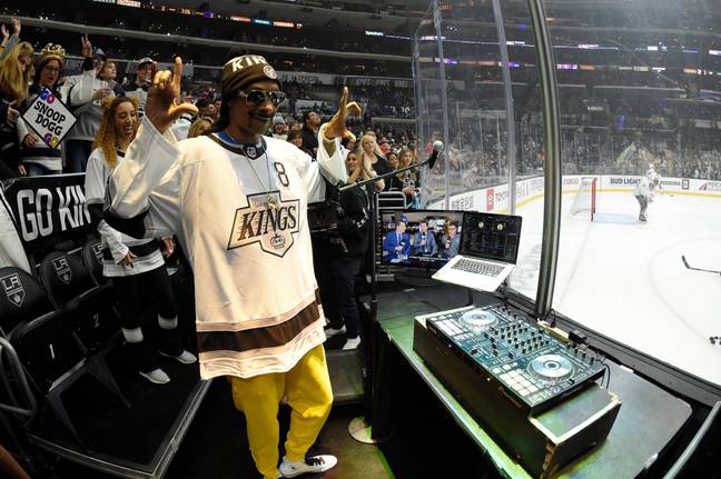 Snoop Dogg wants to get involved with the NHL. Image: Alamy