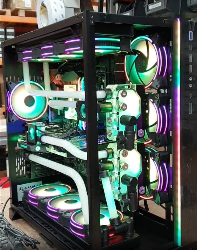 Dual Loop Hyper Liquid PC Review - A Water Cooling PC With Some ...