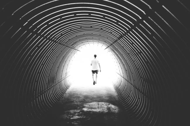 Many people who experience near death experiences see a tunnel of light. Credit: Pexels