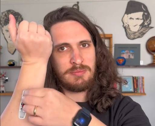 Some people reckoned the method wouldn't work if he had more arm hair or left the plaster on for longer. Credit: TikTok/@sidneyraz