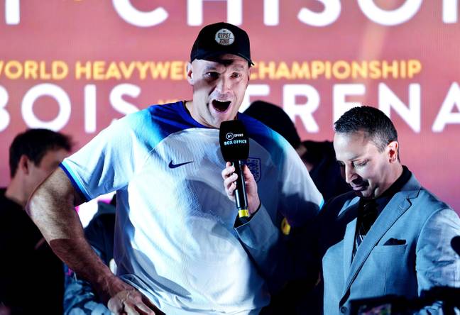 Tyson Fury plans to defy Qatar's strict alcohol rules for England's potential quarter final clash. Credit:  PA Images / Alamy Stock Photo
