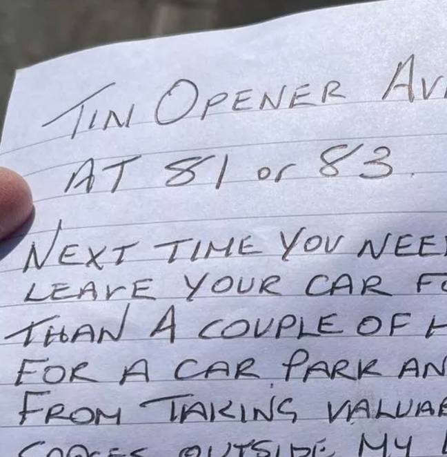 The note on the car. Credit: Royton Community Hub