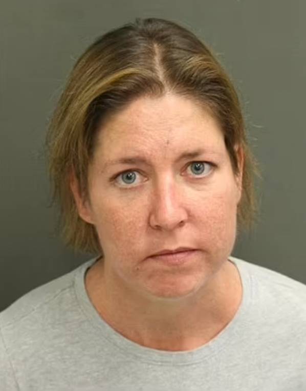 Sarah called 911 after locking her boyfriend in a suitcase. Credit: Orange County Sheriff's Office