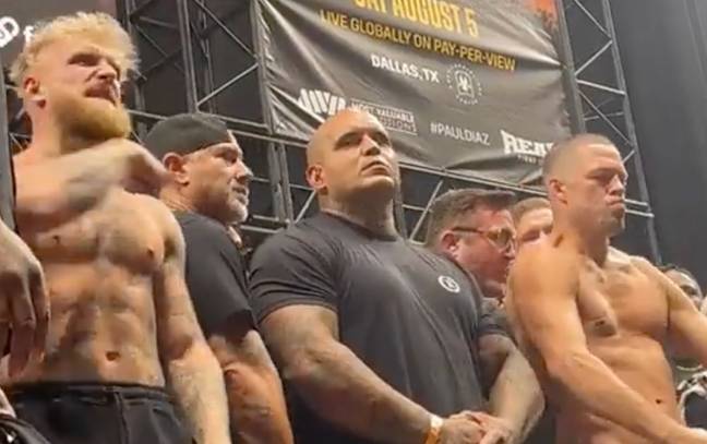 The pair at the weigh in. Credit: Twitter/@Salmantheboxing