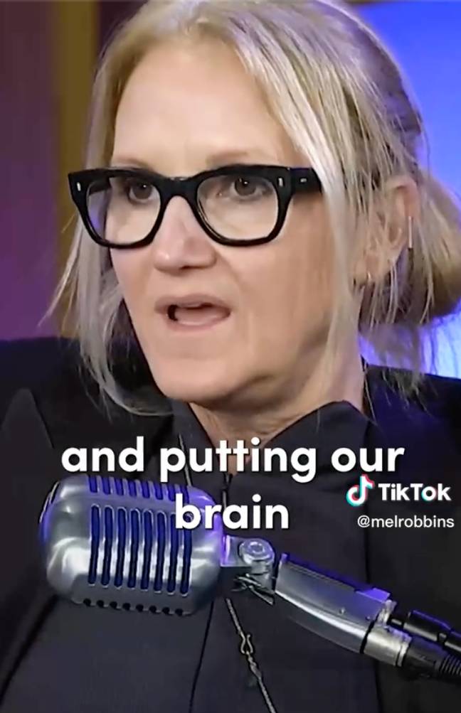 Mel Robbins explained why the snooze button isn't your friend. Credit: TikTok/@melrobbins