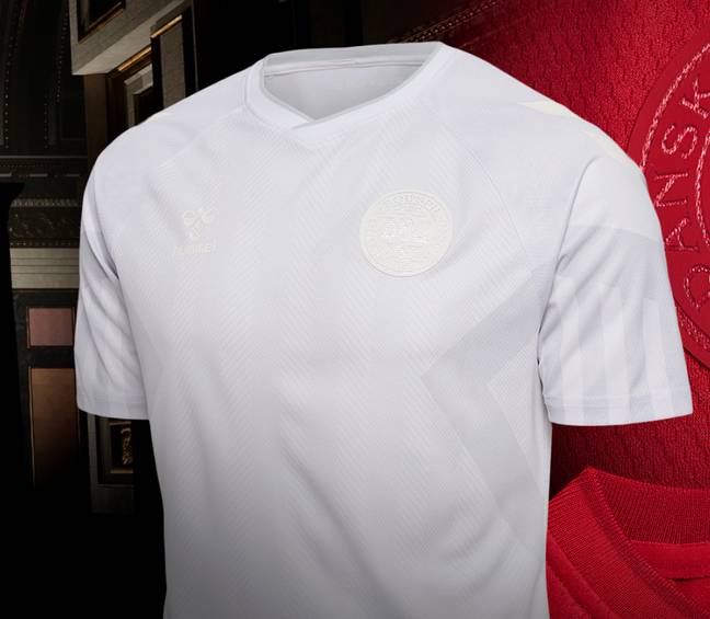 Hummel's logo is not visible on the shirts. Credit: @hummelsport/Instagram